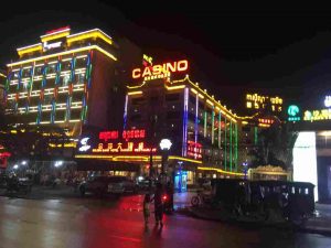 Giới thiệu về Golden Sand Hotel and Casino