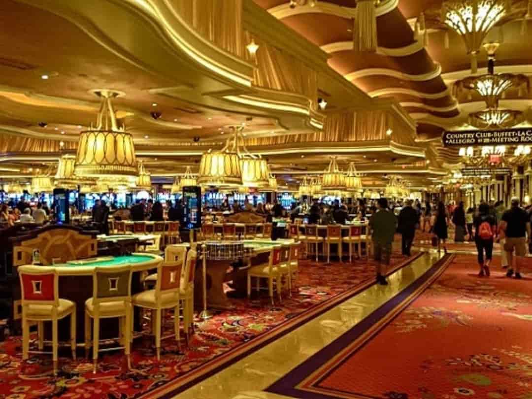 Có hai con đường di chuyển đến casino Mộc Bài để du khách lựa chọn
